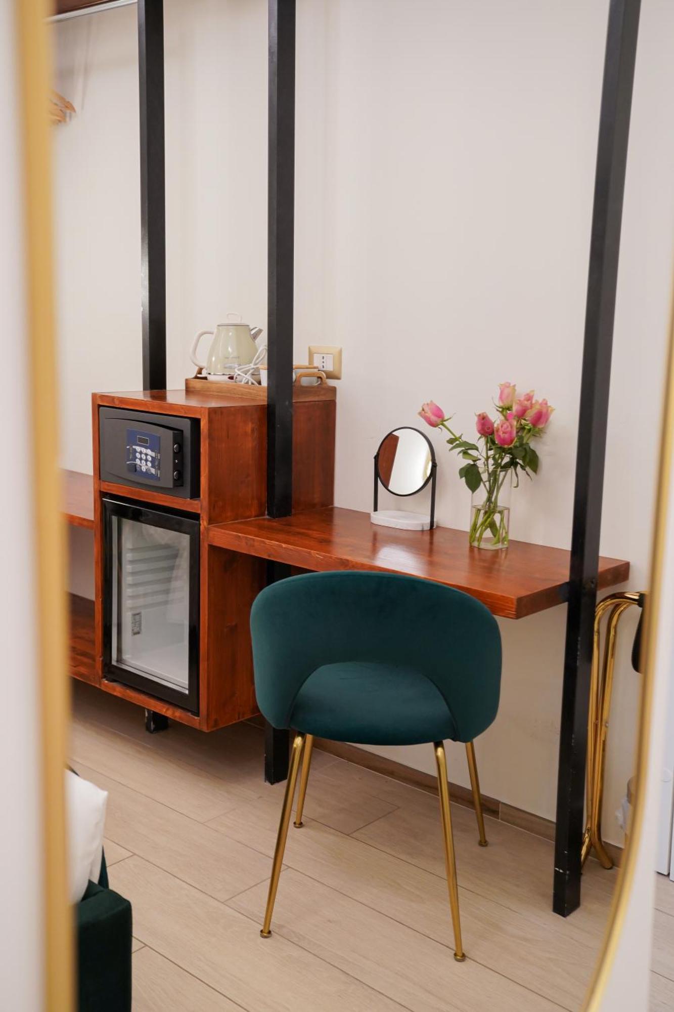Charm&Bella Guesthouse Рим Экстерьер фото
